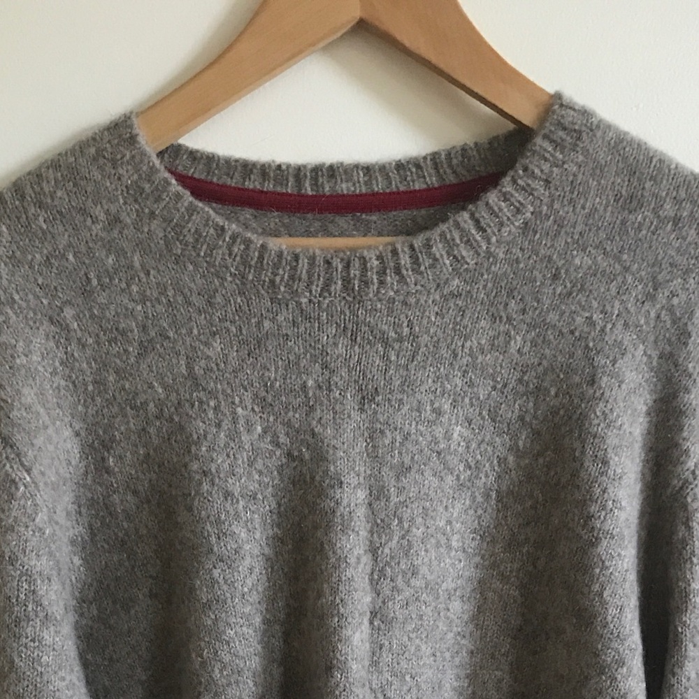 Cashmere sweater